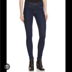Frame (30) Le High Skinny Dark Wash Jeans in Grove Street